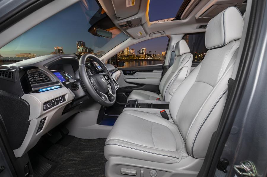 Интерьер Honda Odyssey 2020 года  (NA) (фото 75 из 119)
